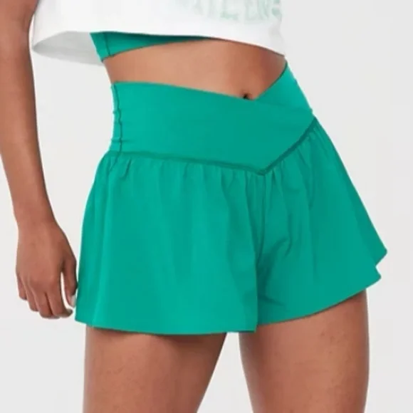 Aerie Crossover Flowy Stretch Shorts Green - Picture 1 of 4